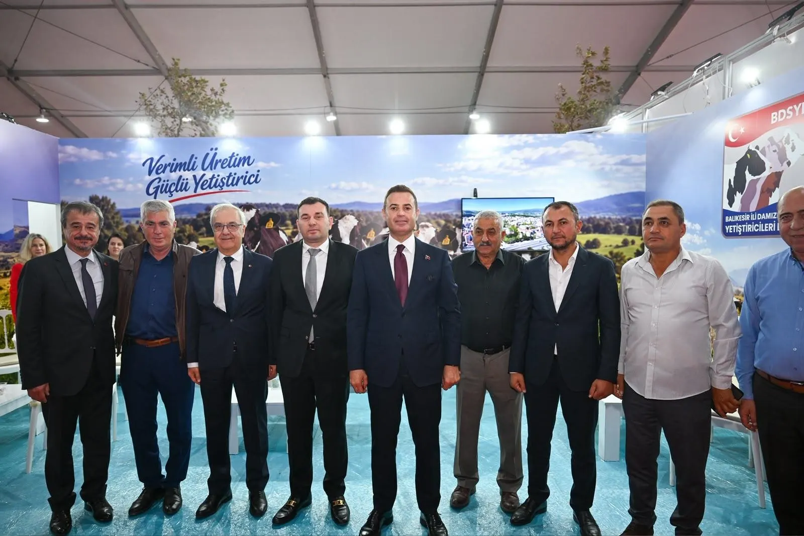 Damızlık sığır yetiştiricileri standı